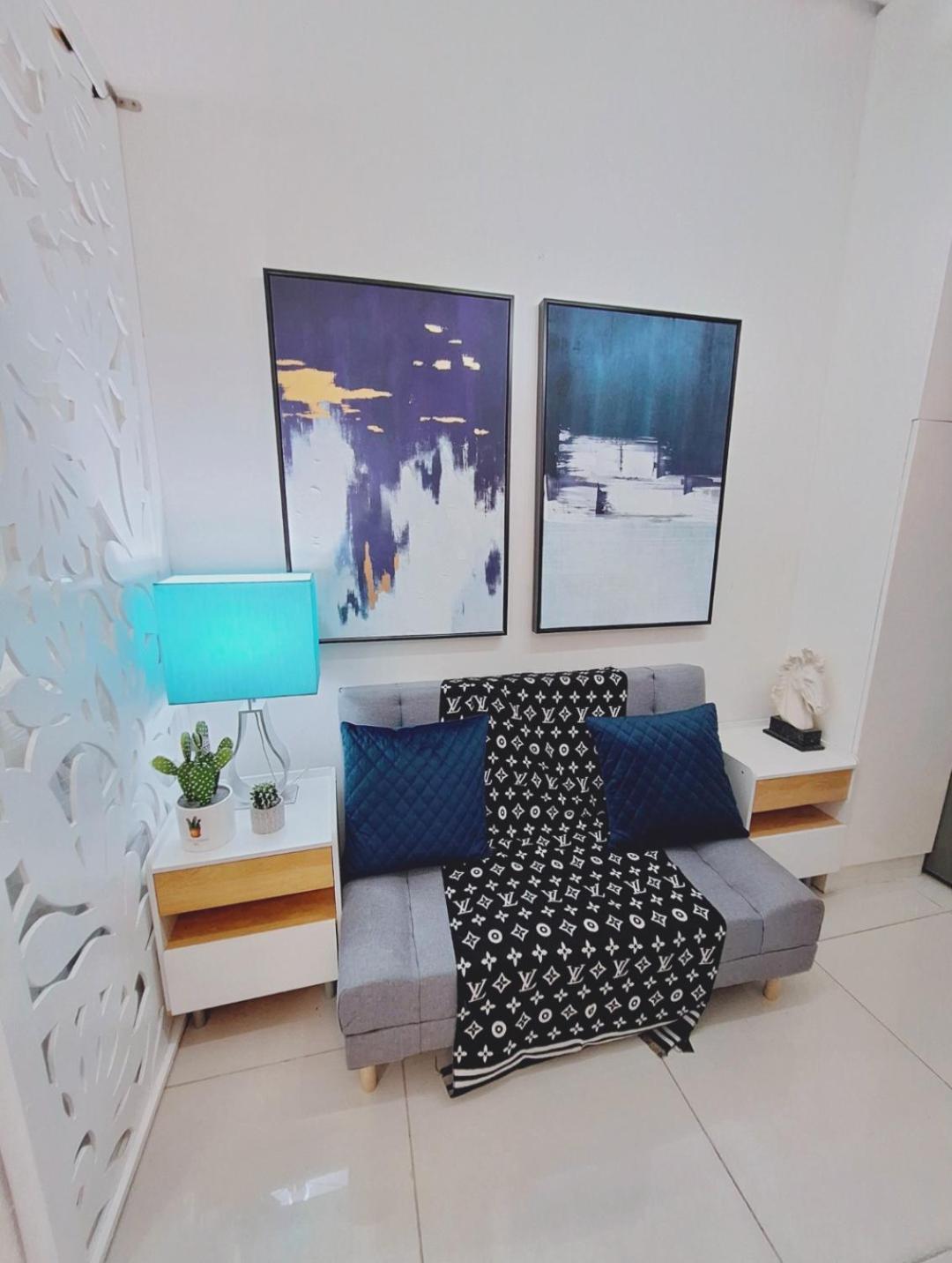 Coast Stay By J 40Th Floor Penthouse مانيلا المظهر الخارجي الصورة